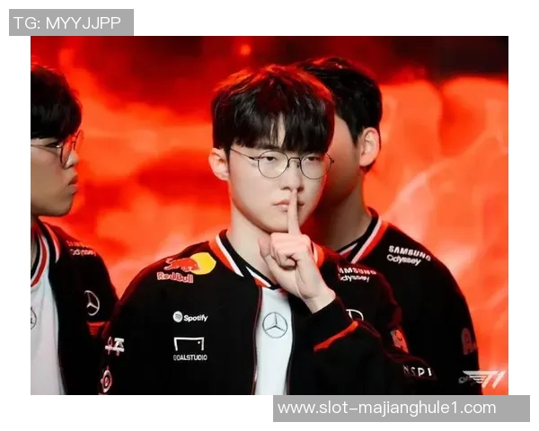 S15LOL比赛中IG状态引发热议分析与争议背后的原因探讨